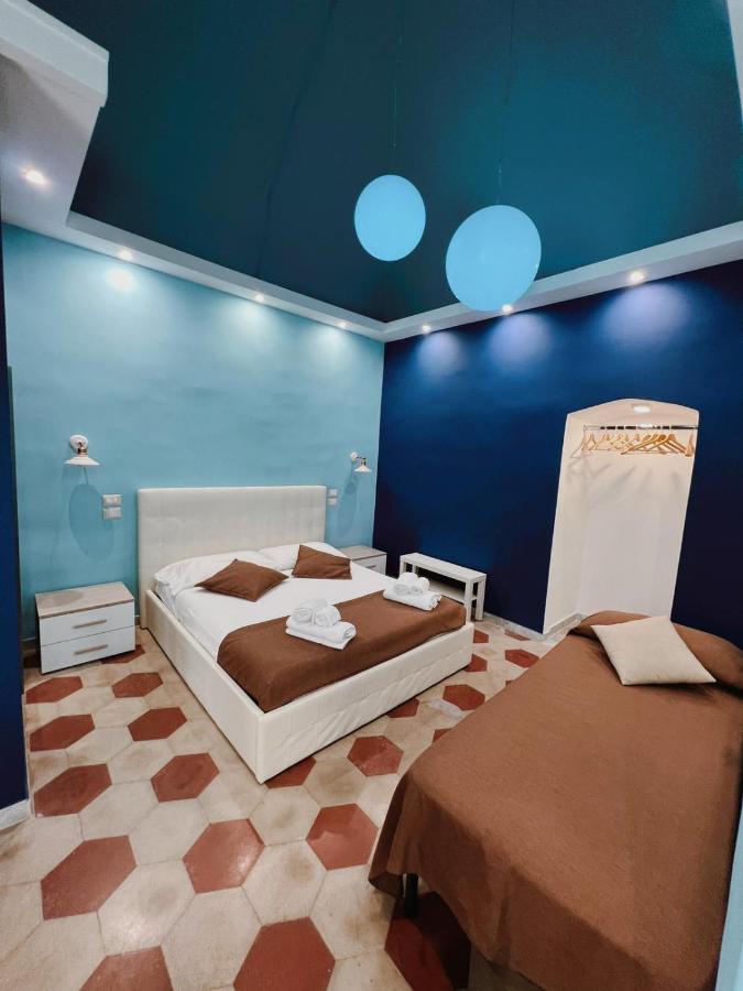 Deas B&B Trani Bagian luar foto